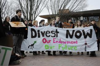 Fossil fuel divestment demonstration at Tufts University, March 4, 2013
