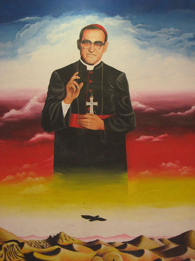 675px-Mural_Oscar_Romero_UES