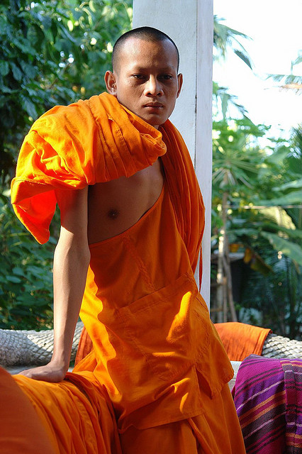 Cambodian_monk_CharlesFred