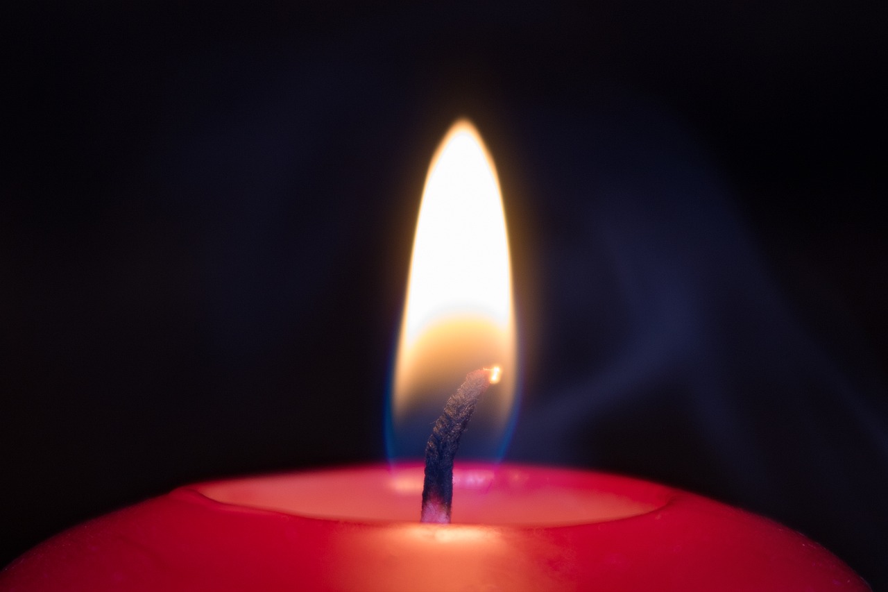 candle-2981313_1280