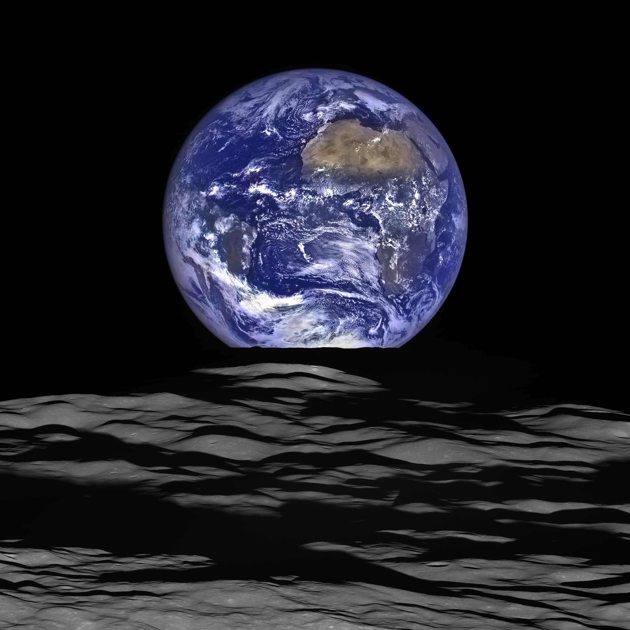 new_earth_photo_by_nasa_april_2016