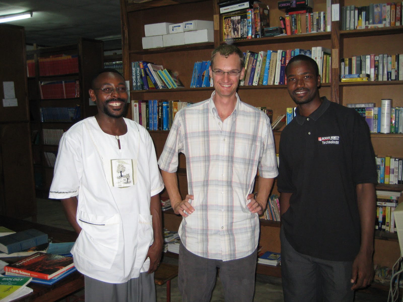 steve_with_fellow_teachers_2007