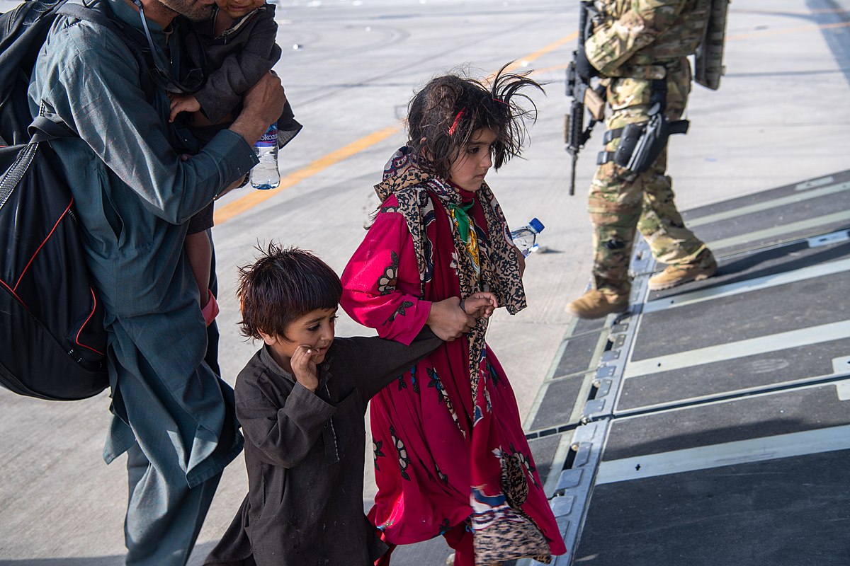 afghanistan_evacuation_210824-f-bu402-1041