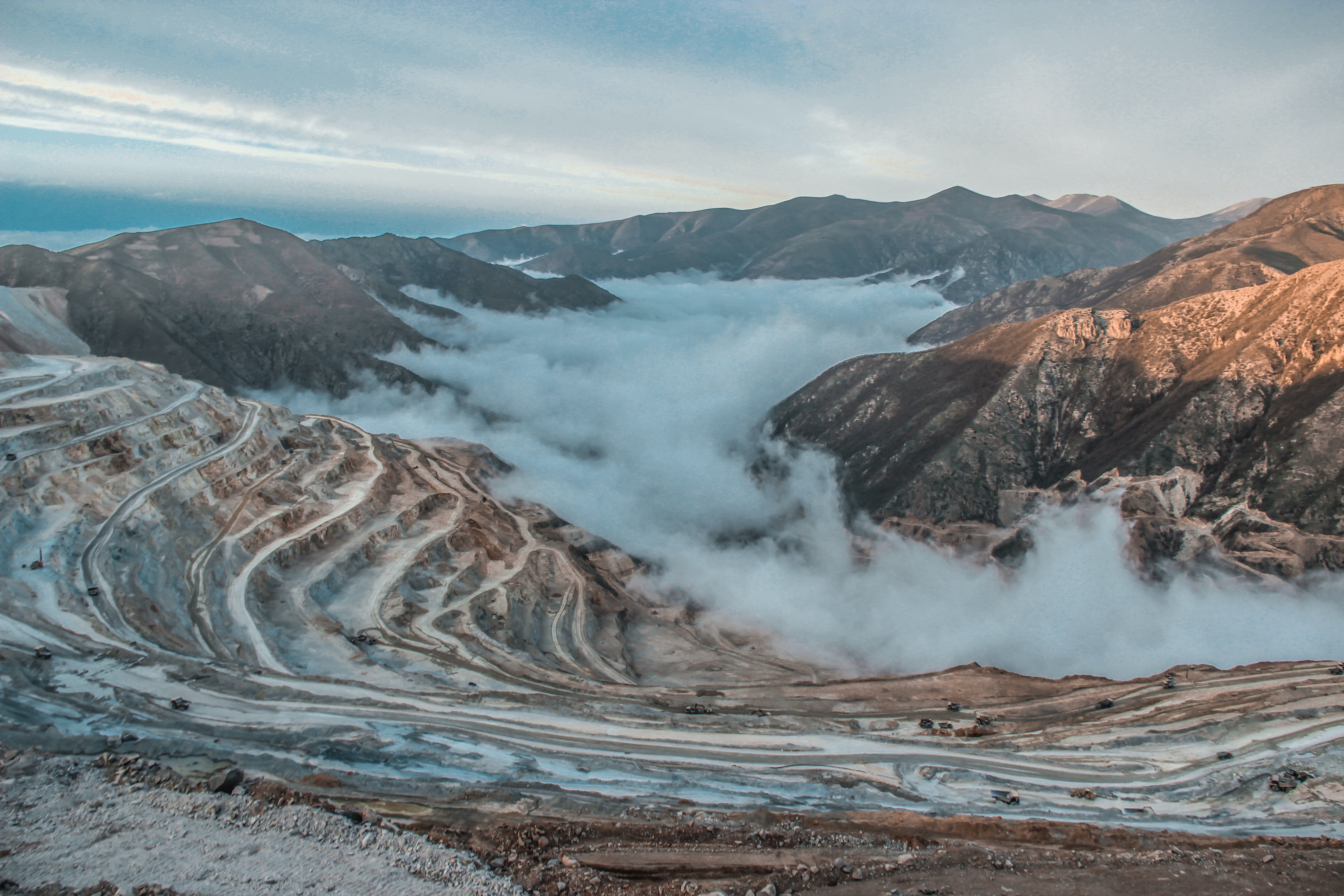 mine_in_tabriz_east_azerbaijan_province_iran_unsplash