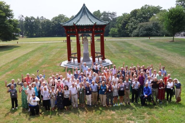 Maryknoll Lay Missioners at 50 are Hope in the Darkness